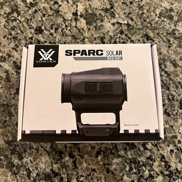 VORTEX SPARC® SOLAR RED DOT NEW IN BOX 2 MOA DOT RETICLE - Picture 2 of 7
